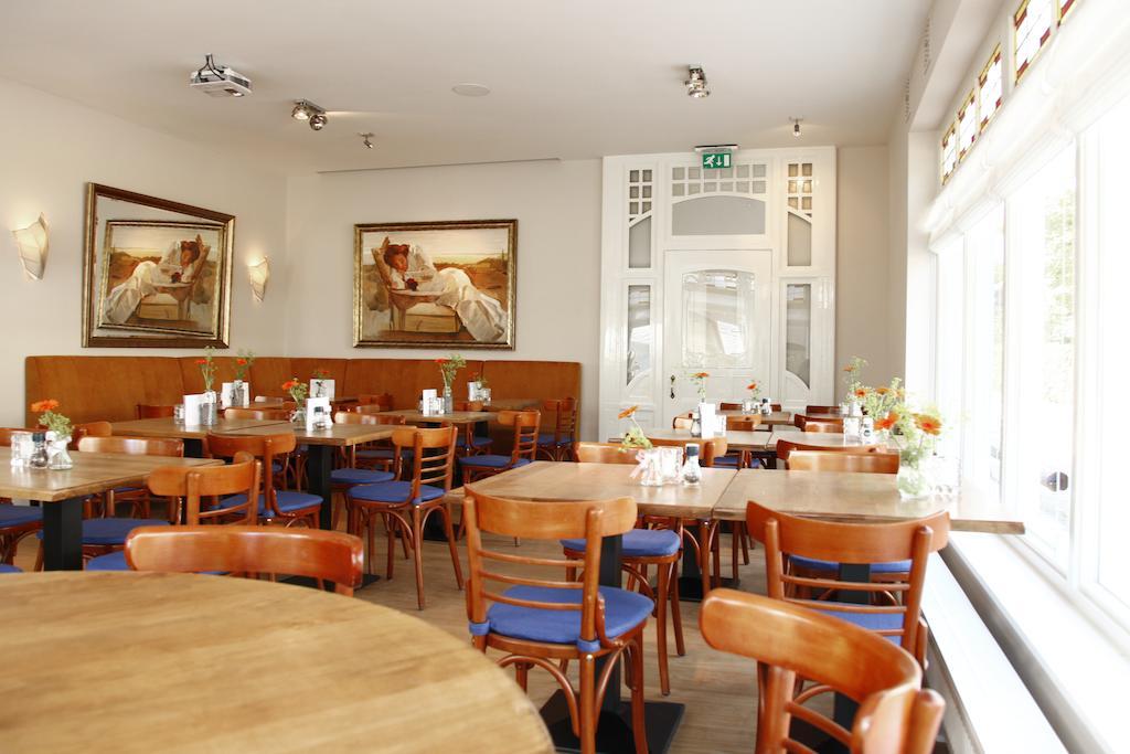 Hotel Brasserie Om De Noord Schiermonnikoog Exteriör bild