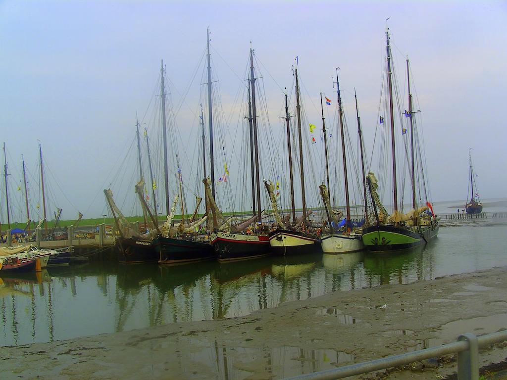 Hotel Brasserie Om De Noord Schiermonnikoog Exteriör bild
