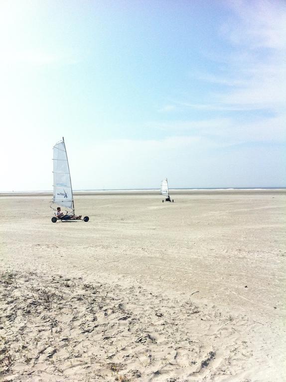 Hotel Brasserie Om De Noord Schiermonnikoog Exteriör bild