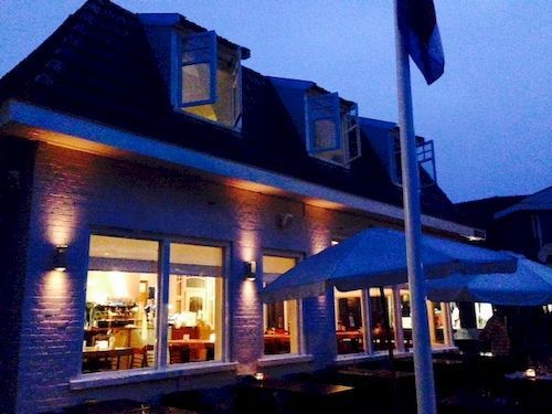 Hotel Brasserie Om De Noord Schiermonnikoog Exteriör bild