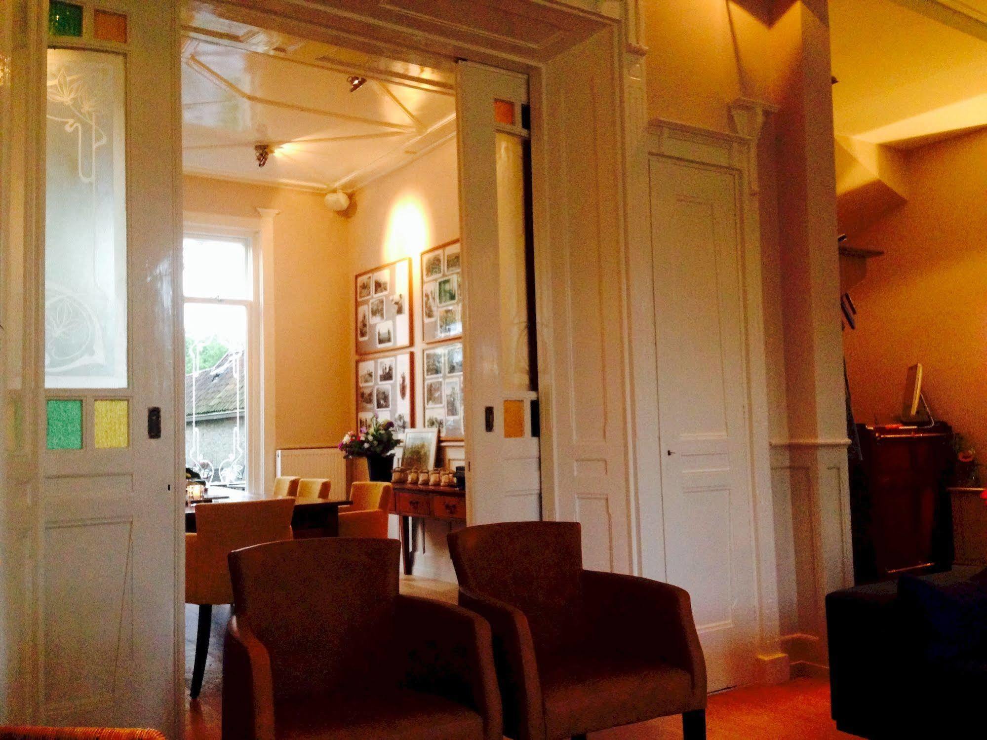 Hotel Brasserie Om De Noord Schiermonnikoog Exteriör bild